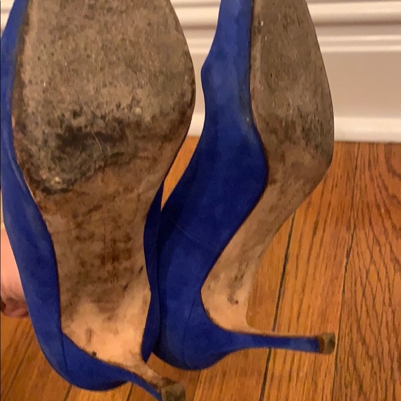 Manolo Blahnik classic pumps - Picture 3 of 4
